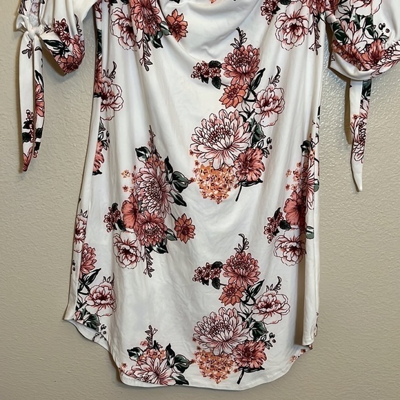 FLORAL Off the Shoulder Floral Mini Dress - Picture 8 of 10